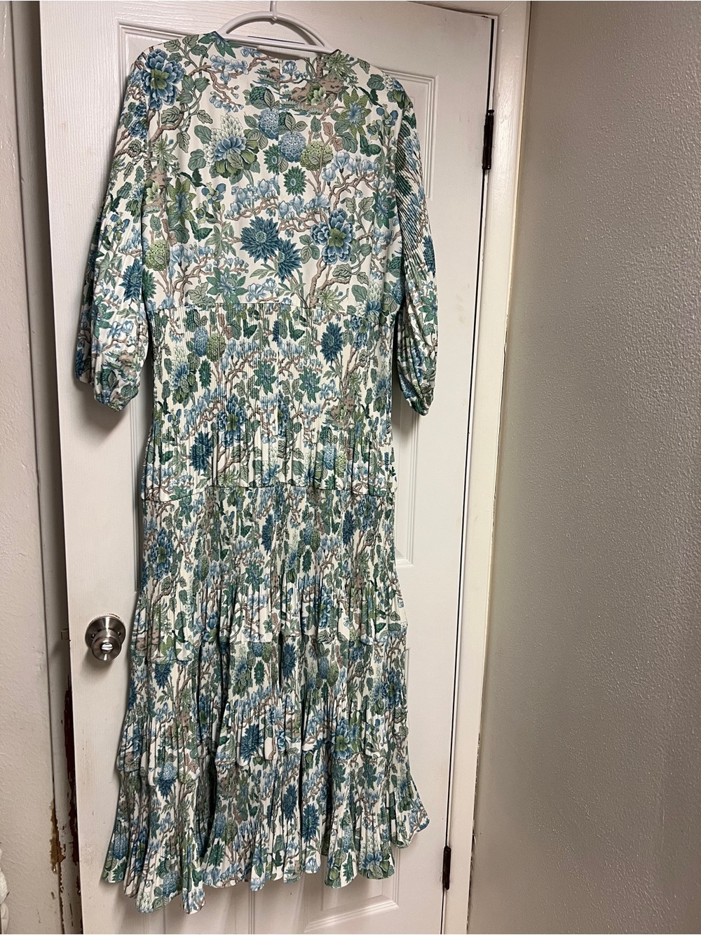 Dainty Jewells Floral Maxi Dress in Blue, Green & Cream - Picture 2 of 4